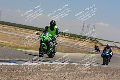 media/Sep-04-2023-Lets Ride (Mon) [[34443f911e]]/B Group/1220pm (Wheelie Bump)/